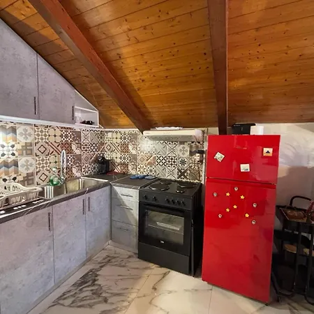 Helen Loft Apartment