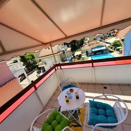 아파트 Helen Loft